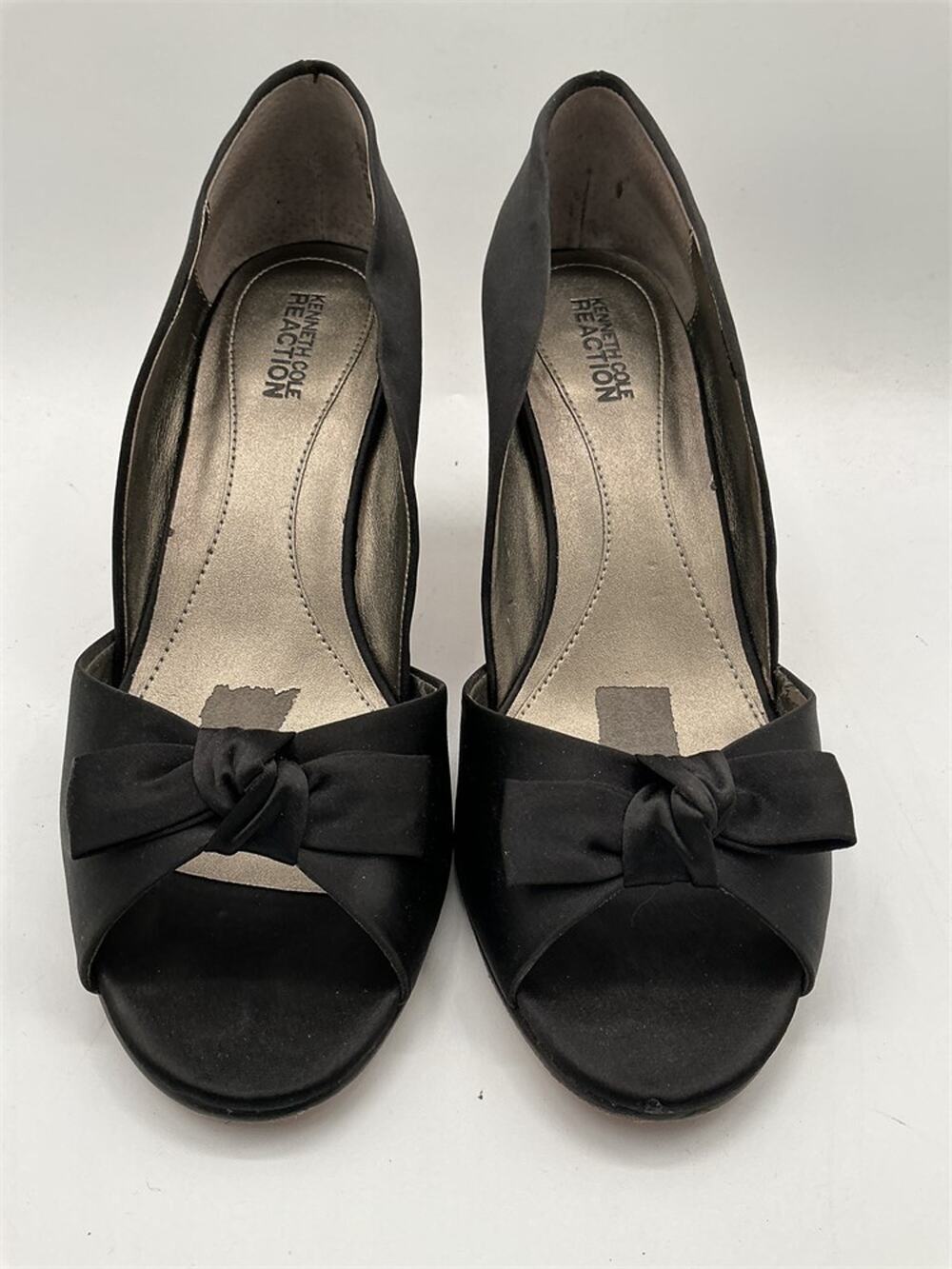 Kenneth Cole Reaction Black Satin Bow Peep-Toe Pumps (Size 8.5)